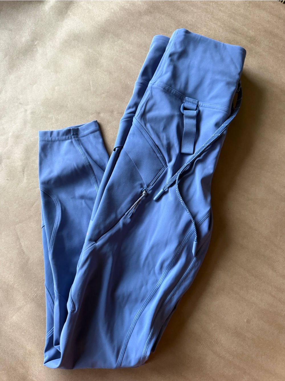 Lululemon Cargo Super-High-Rise Hiking Tight 25"